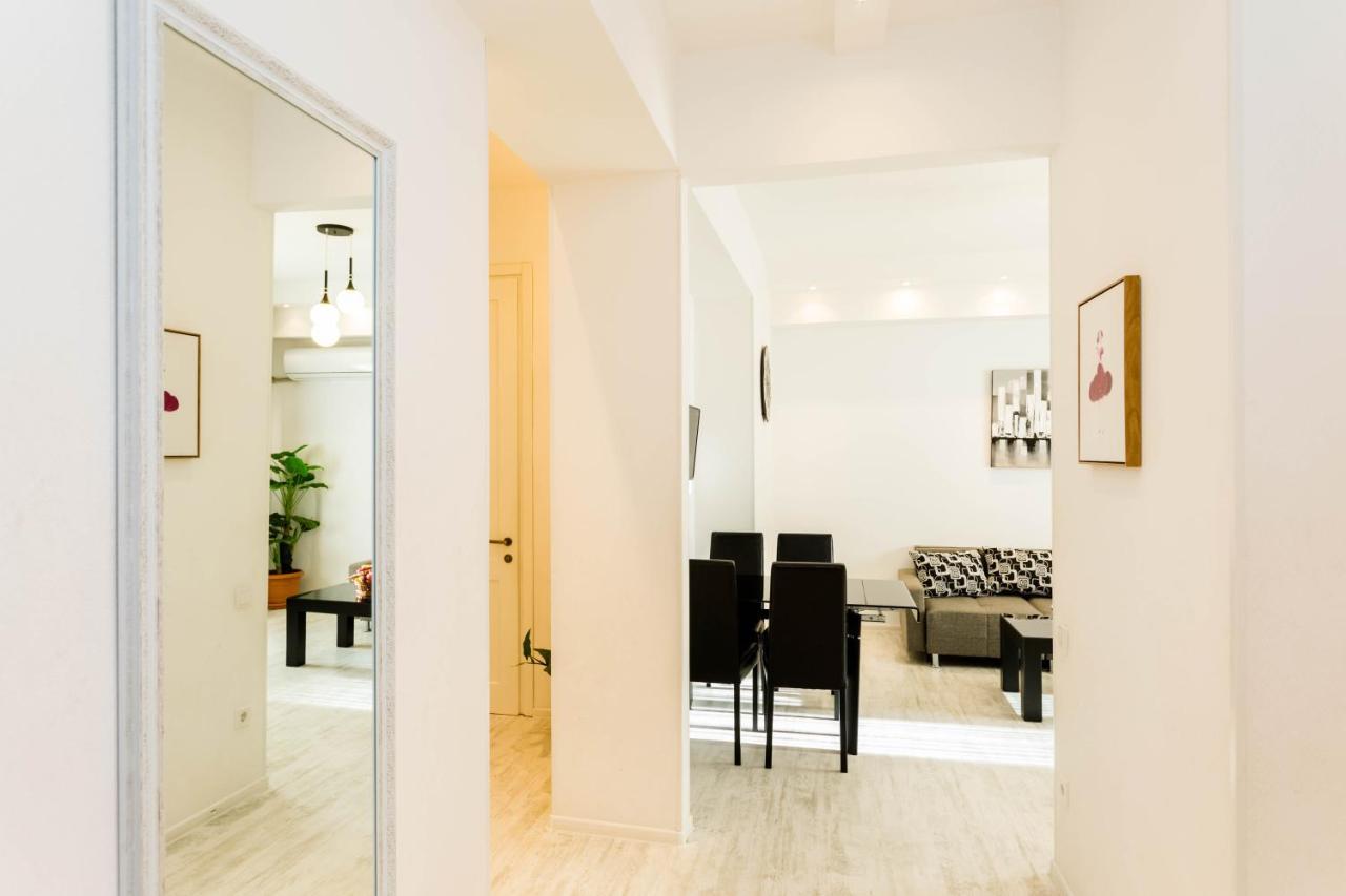 Luxury Apartment In The City Centre Тбилиси Экстерьер фото